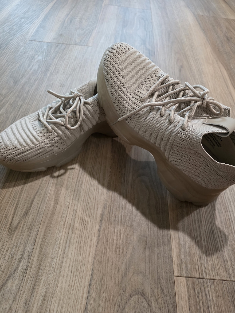 Cushionaire Lightweight Knit Lace-Up Sneakers in Beige